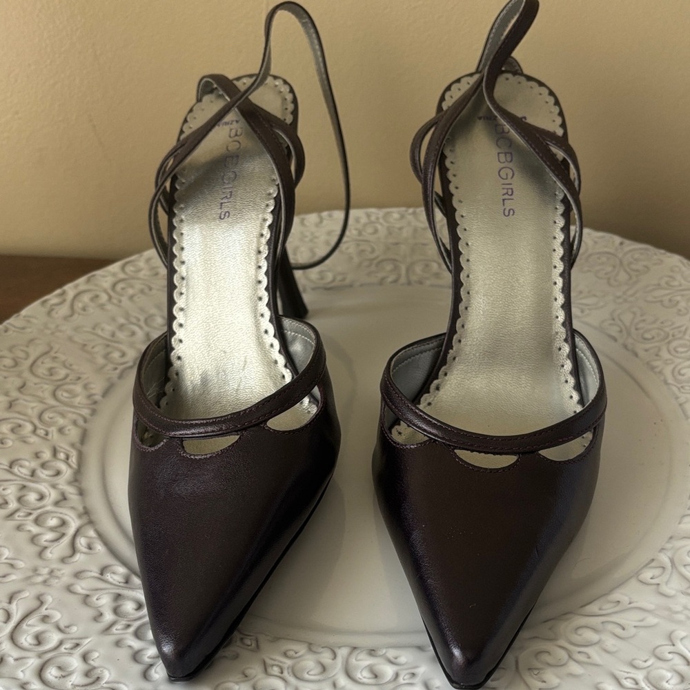 BCBG NWOT Girls Max Azria Elegant Purple Women's Heels Size 7